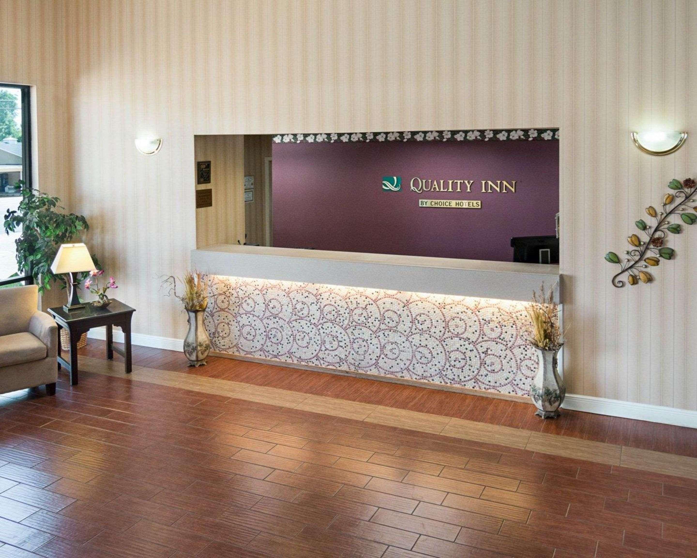 Quality Inn Magnolia Luaran gambar